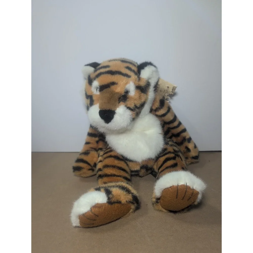Vintage Russ Heartcraft Collection Tickles Tiger Plush Stuffed Animal 16in